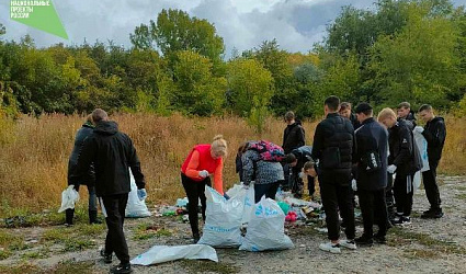 70 мешков мусора собрали с берегов Волги в Ульяновске